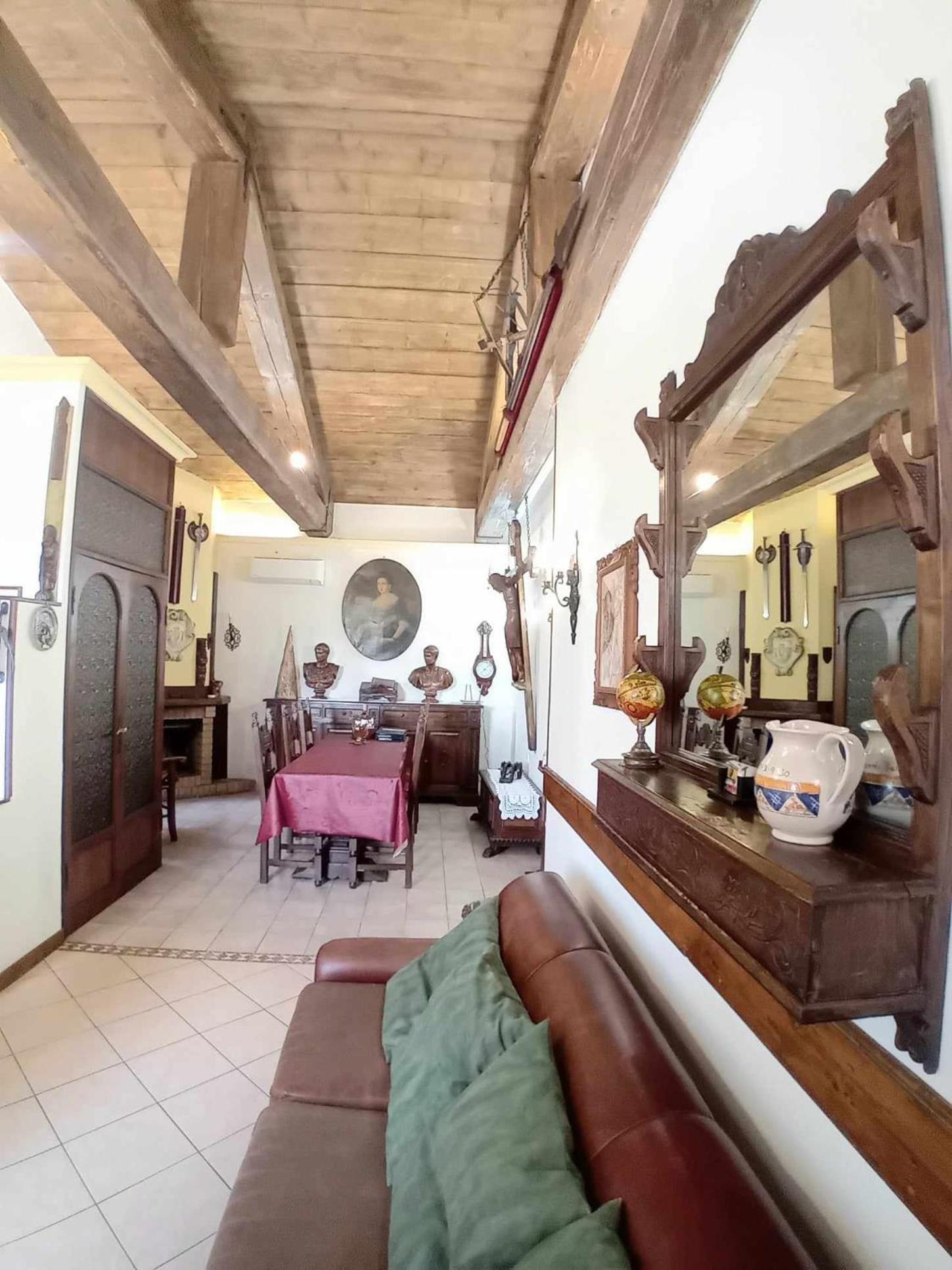 Casa Serafina Trilocale Con Arredi D'Arte E Parcheggio Privato Orvieto Exterior photo